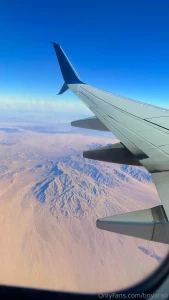 Some views from my airplane window first time flying in an american part 1