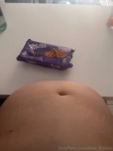 I always like to rest my fat gut on the table now while i m stuffing