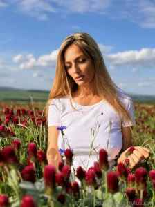 Garden of secrets wanna know one