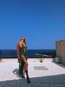 Tell me would you survive the heat if i walked past you like this part 1