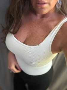 Do you think my colleagues will like my outfit