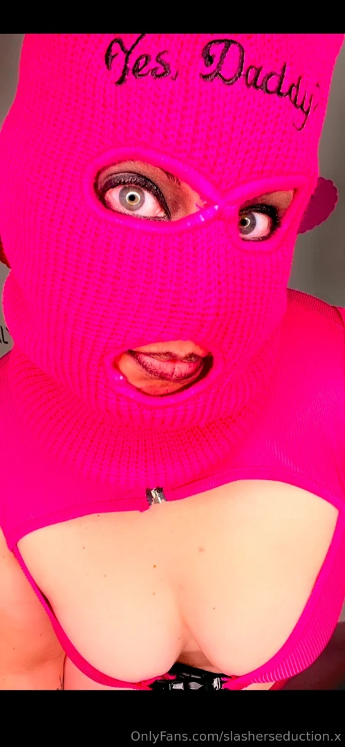 Happy friday my bunch of favorite humans i got plenty of spare time 