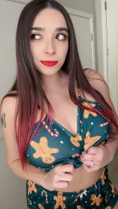 Merry christmas eve loves lt 3 part 1