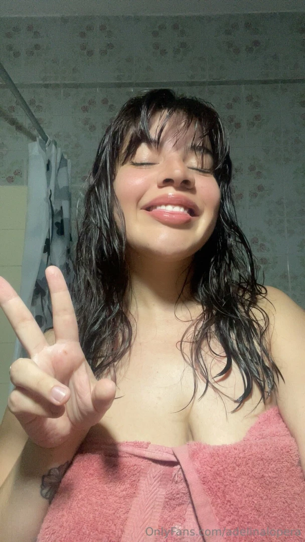 Just got out of the shower and feeling fresh 