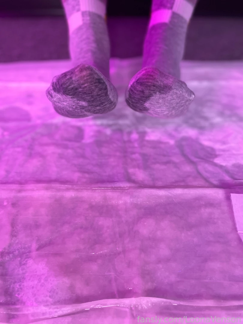 A little mess after peeing fyp piss pee pissing feet socks fetish 