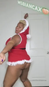 Christmas dance twerk