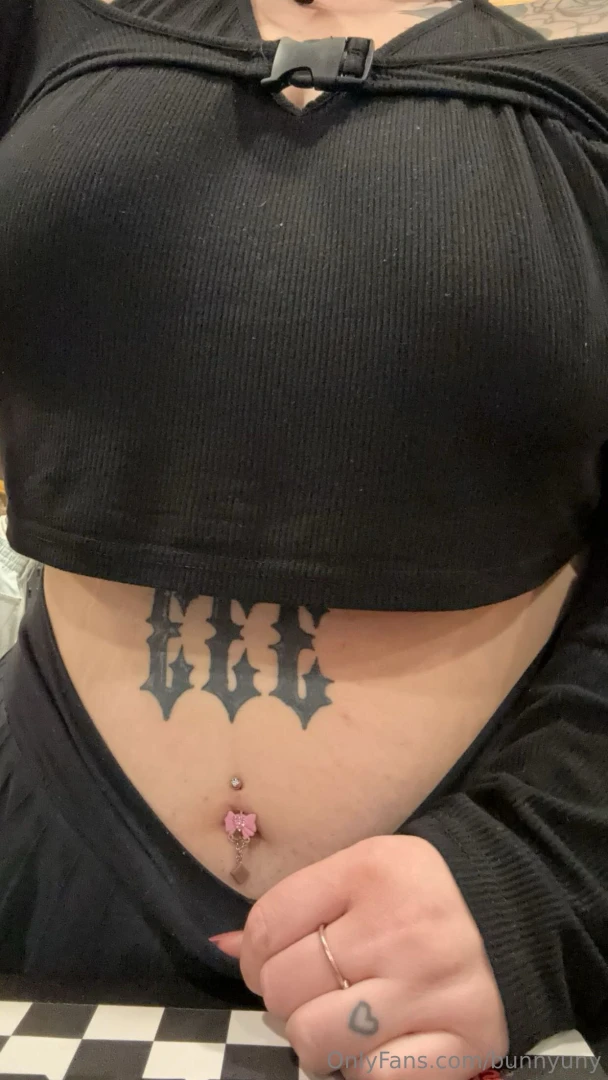 My fav skirt wanna see without the panties 