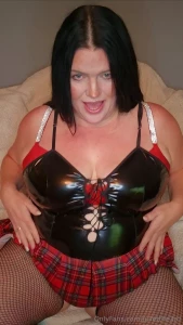 Available now for facetime and sexting my outfit of the night 5 min