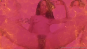 Even when i m doing serious stuff like a photo shoot i just can t stay