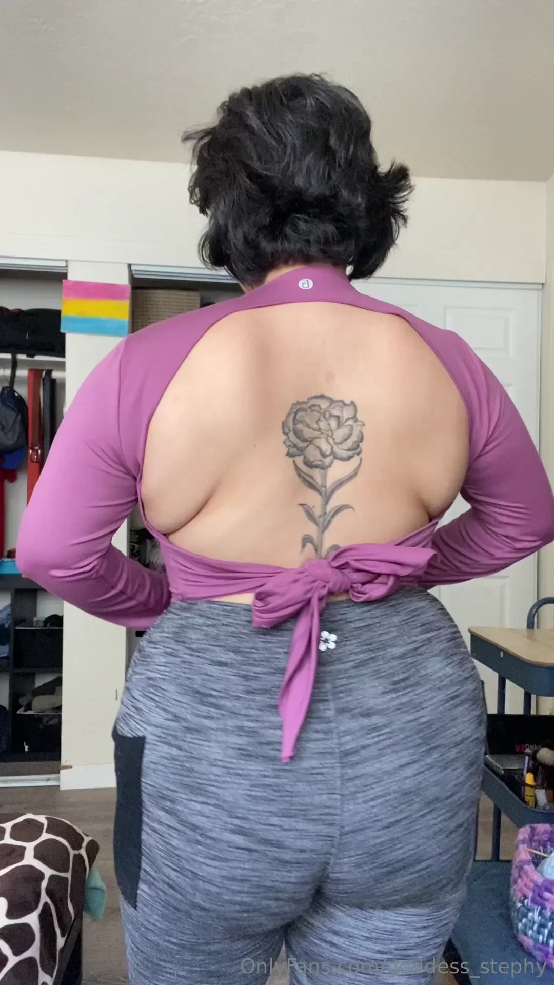Trying on a new shirt its too hot for it though 