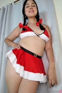 Dou you think santa will notice that i m a good girl