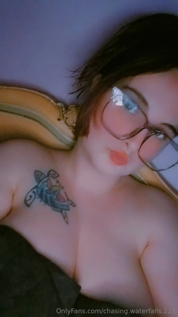 Anyone have a suggestion for me what type of toy should i use tonight 