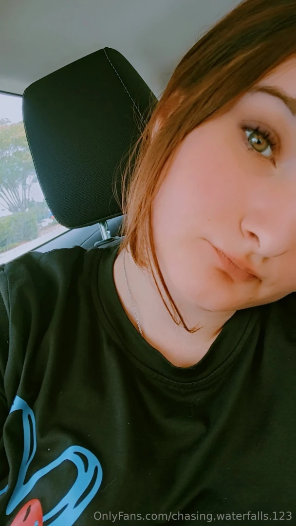 Someone help wake me up 