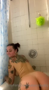 highcandy420 - Here s some bathtub fun more content coming 