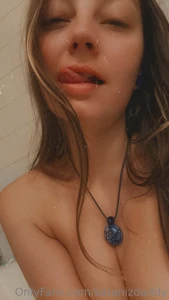 Heres a cute lil tub shoot hot a new toy wanna see me suck on it later part 3