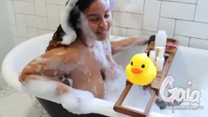 Rubber ducky 6th camiversary dick suck ft julius of blkpornmatters