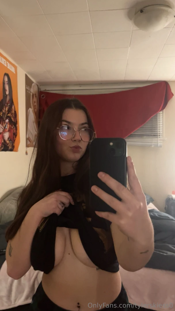 Just woke up how about you 