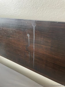 She giggled when she saw the cum splatter marks i forgot to clean off