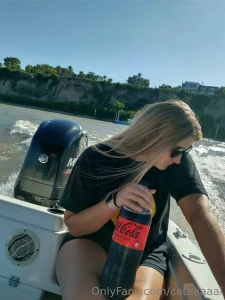 Helloooo a walk around