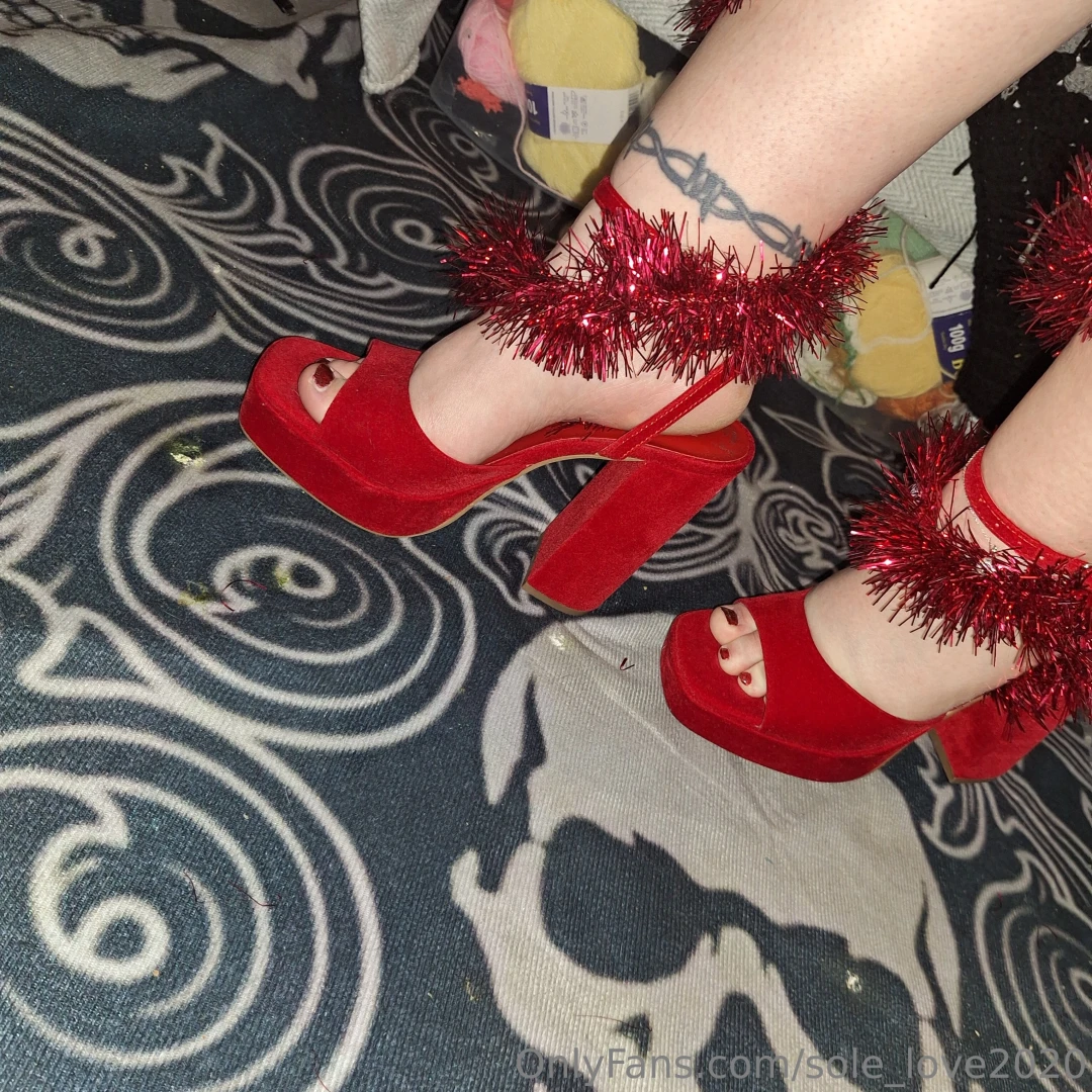 Christmas feet part 18 