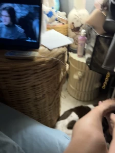 Despu s de un d a con mucho movimiento a relajar esta piernitas
