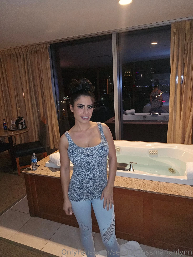 I got lots of extra naughty content for you 