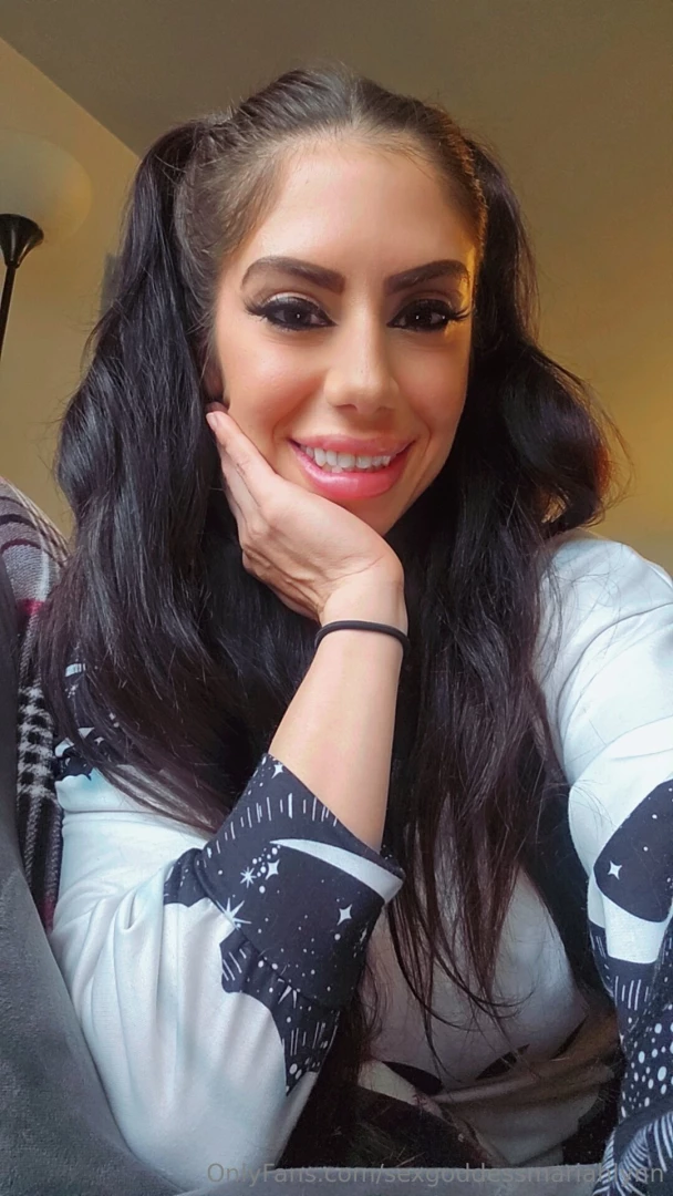 Every thursday night 1130pm i m going to try to make a live stream 