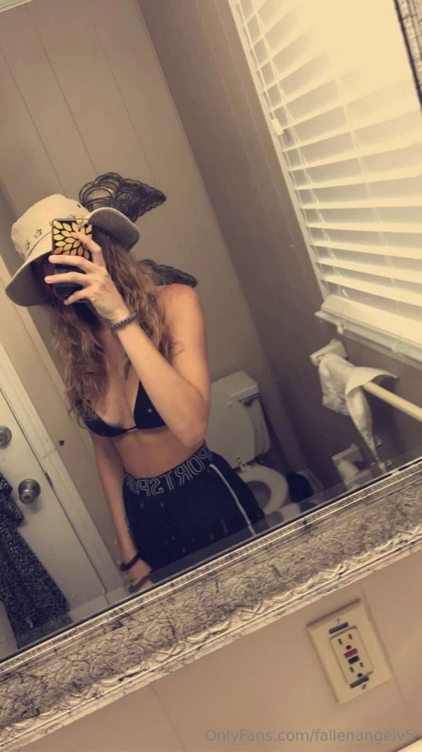 Hey guys just wanted to do a quick poll how d u find my of account 