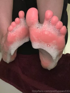 Drippy feet pics hehe ask for more part 2