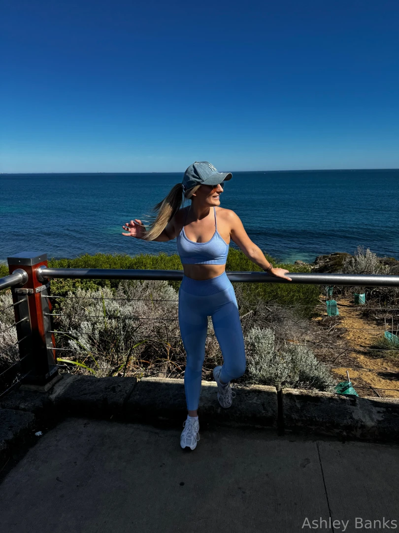 Feeling myself again did another 7km coastal walk this morning and 