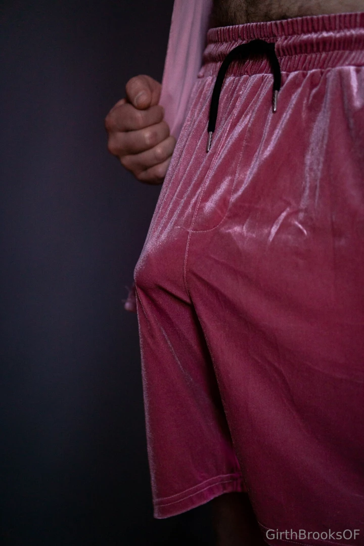 Not the first time my dicks brushed up against something smooth and part 5 