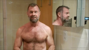 Wanna know how to cut your own hair my diy haircut vid shows you the