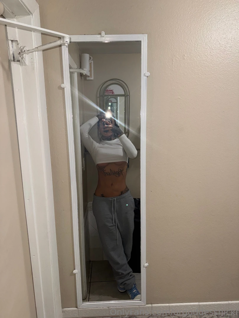 Don t forget to check your private messages from me babe part 1 