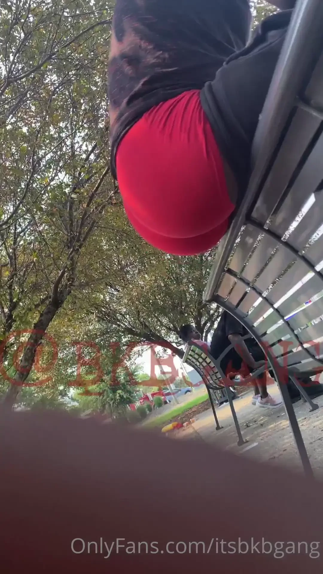 Tip me 10 the video yours 