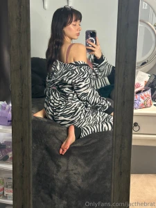 Should i make a video in this onsie part 1