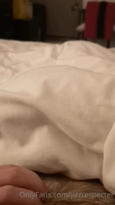 First post of 2021 a fun wank in bed the blanket brushing my balls