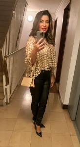 Petite tenue pour faire la belle gosse dans les rues de paris t en