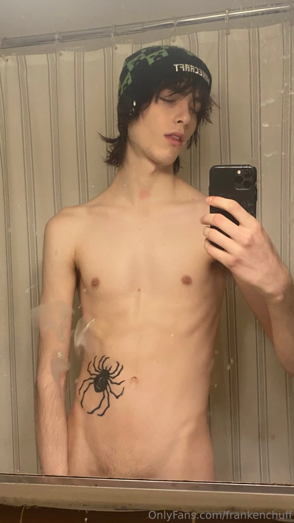 Stroking and slapping jerking off and teasing 4 vids 6 pics only 