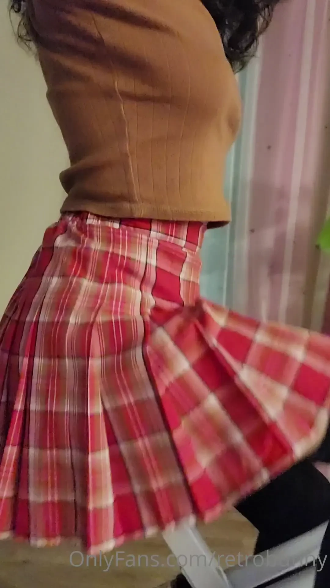 I didn t feel like changing out of my cute outfit so here s me riding 