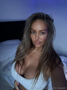 Feeling lonely fancy some fun with me part 1