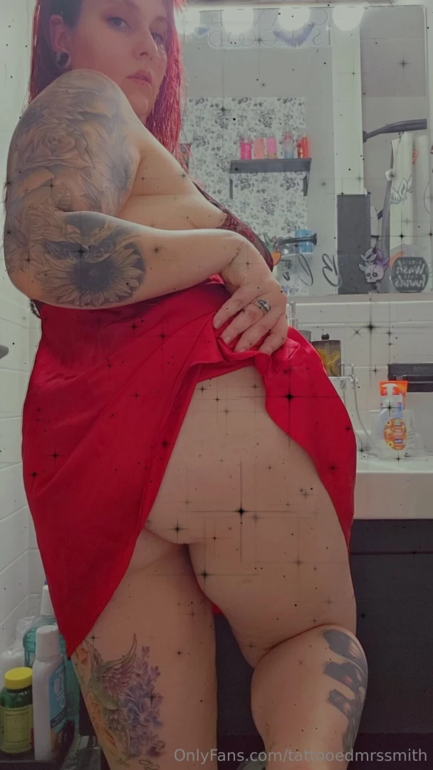 I love this night gown 