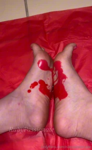 The hot wax pouring all over my soles and toes feels amazing