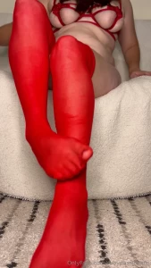 Removing my sexy red thigh highs with no hands to expose my plump