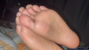 Lazy toe wiggling on my boyfriend vertical amp horizontal