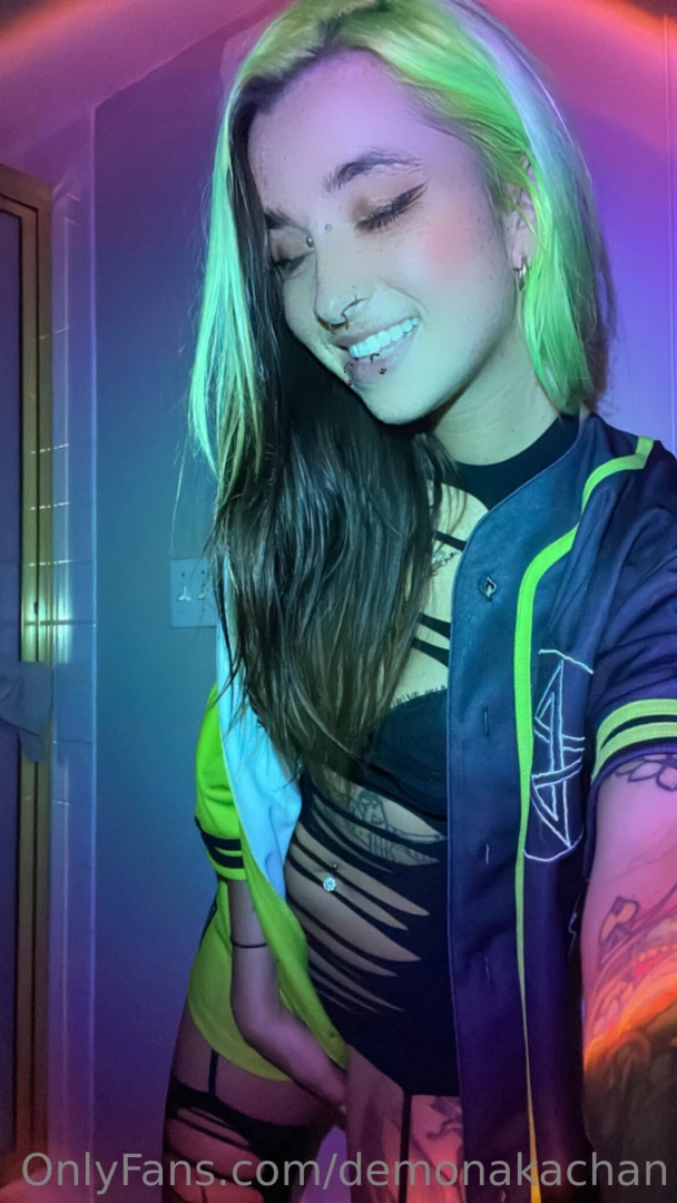 Sneak peak of my friday outfit for lost lands 