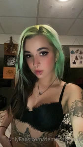 I got some new thaaaangs gonna show you guys later part 1