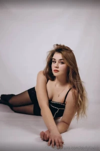 Free subscription only today dollyluxee she s so kinky for her age but part 86