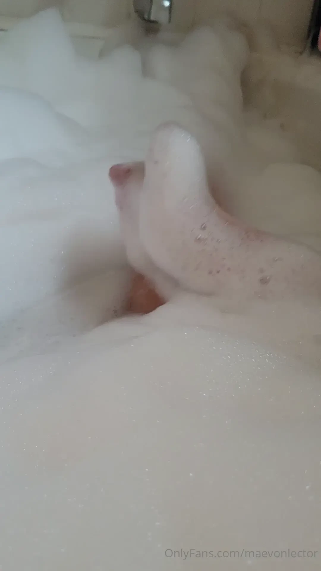 I enjoy being both clean and dirty and the same time missvonlector 