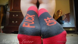 Sometimes you just aren t worthy of seeing my perfect feet sometimes