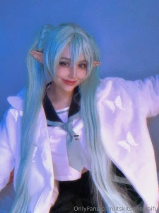 Holi he andado muy desaparecida se viene navidad y yo con ella jiji